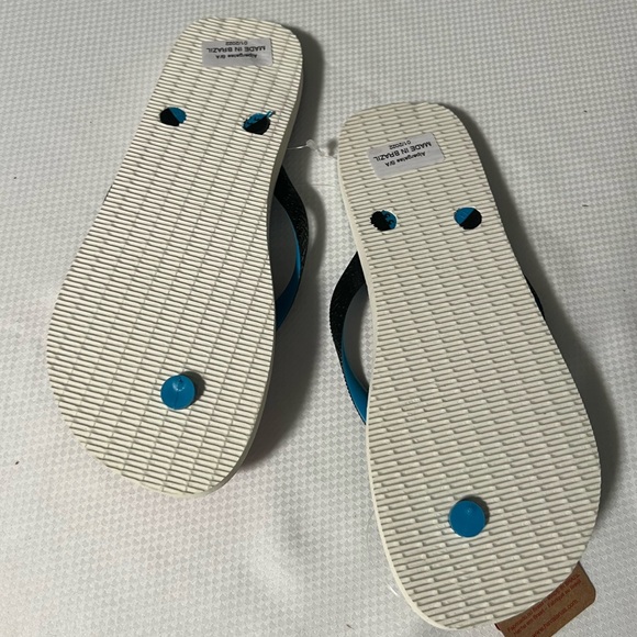 NEW Havaianas Mickey Mouse Disney Pop Art Colorful Flip Flops Men’s Size 9/10 - Picture 3 of 3